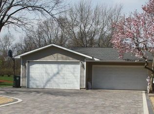 4518 David Ln, Crystal Lake, IL 60014