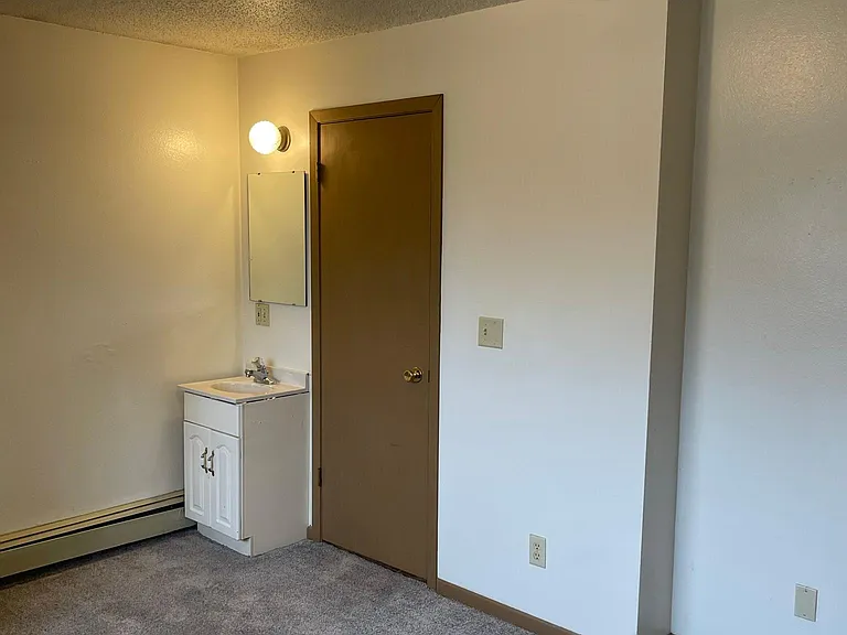 731 Church St #6 — Photo 7