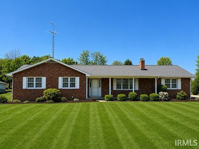 1st image of 2025 Vienna Dr