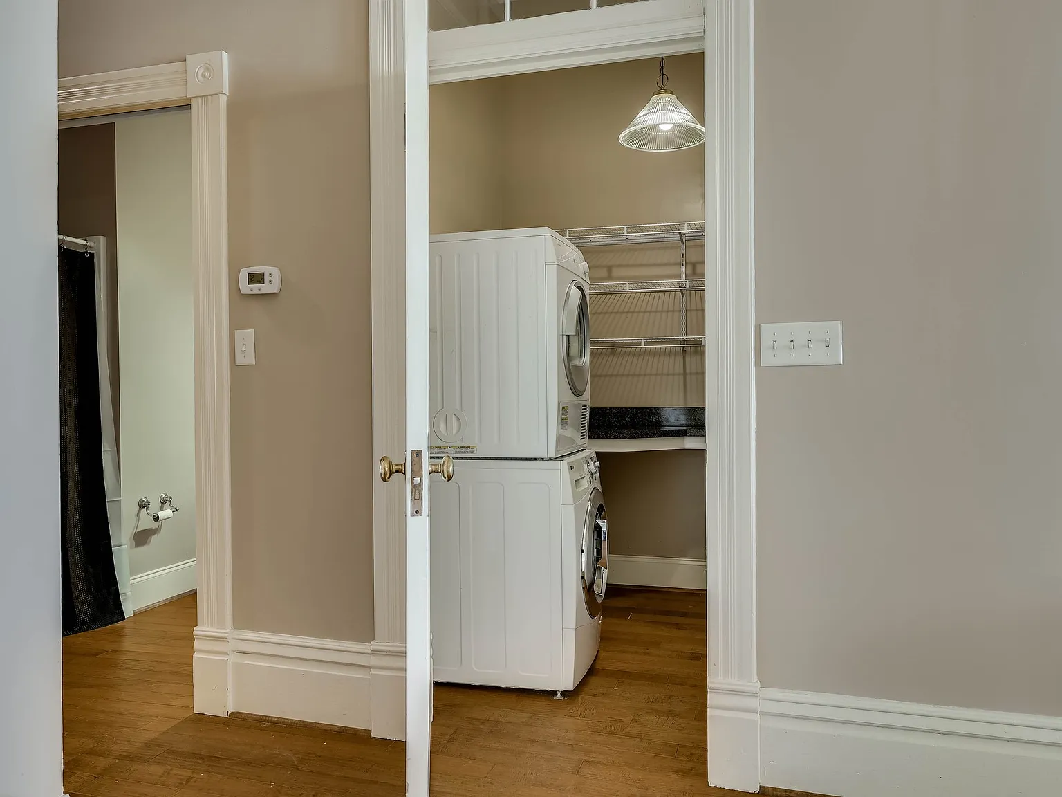2 bed, 1520 sqft, $2,400 — Photo 4