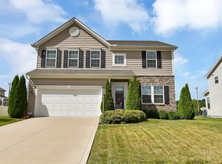 8766 Riverside Pl NW, Canal Winchester, OH 43110