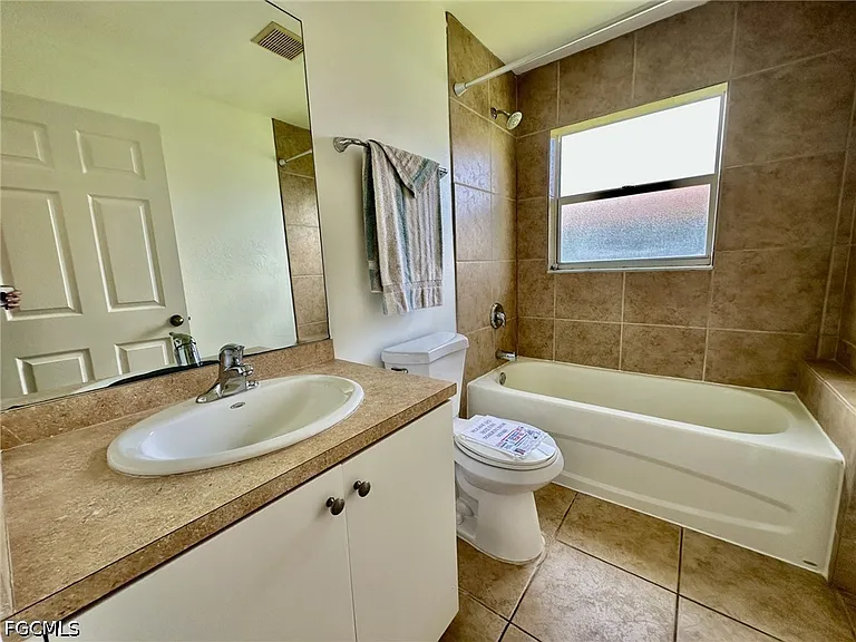 4317 SW Santa Barbara Pl — Photo 27