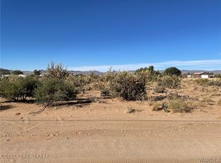 3577 N San Pedro Rd, Golden Valley, AZ 86413