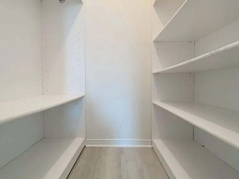 88 Alton Towers Cir #1101 — Photo 12