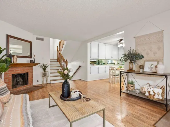 1236 Alessandro Dr, Thousand Oaks, CA 91320