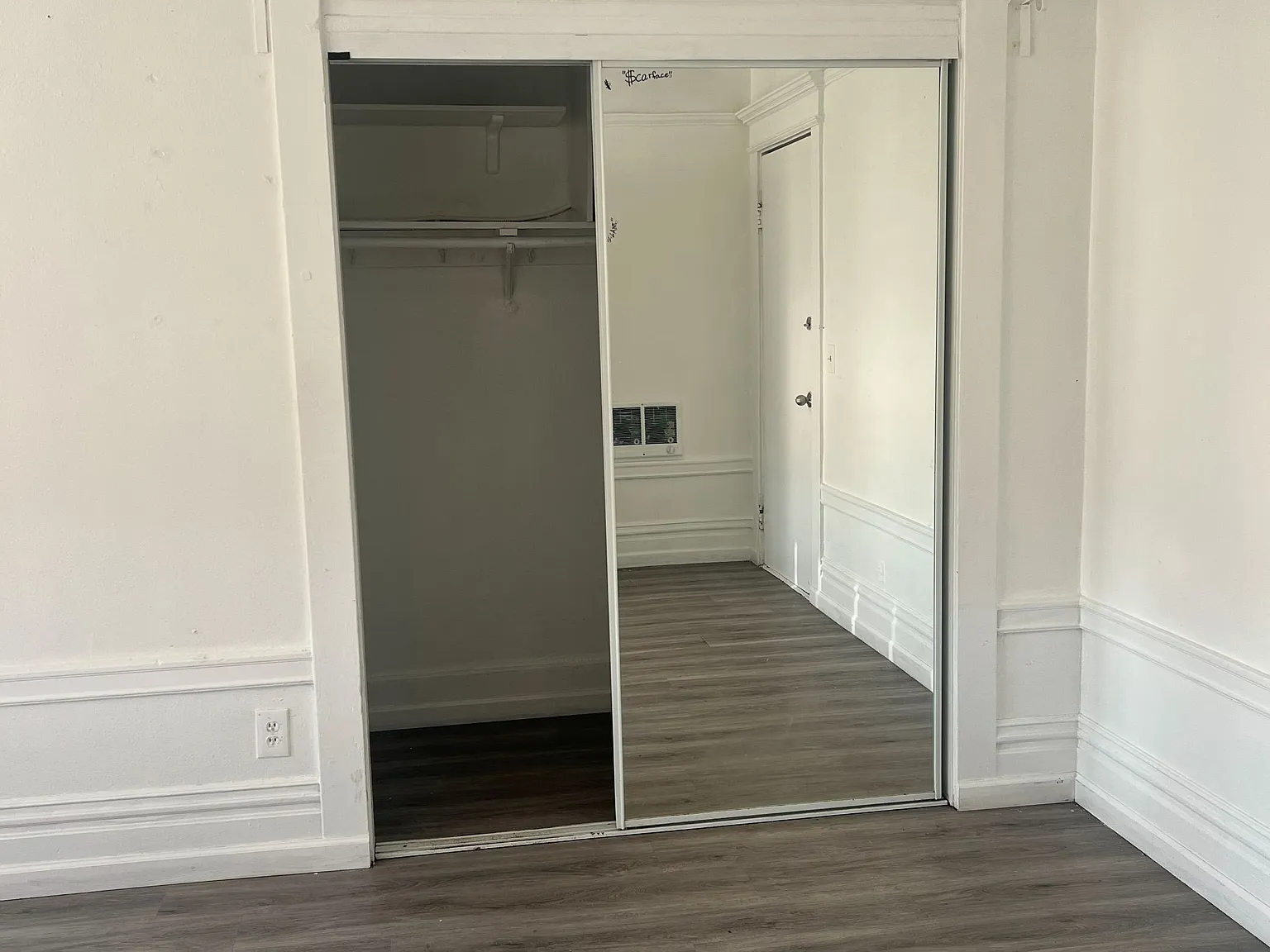 2 bed, 750 sqft, $2,000 — Photo 4