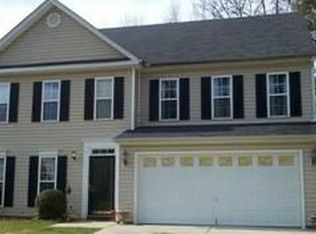 344 Arbor Crest Rd, Holly Springs, NC 27540