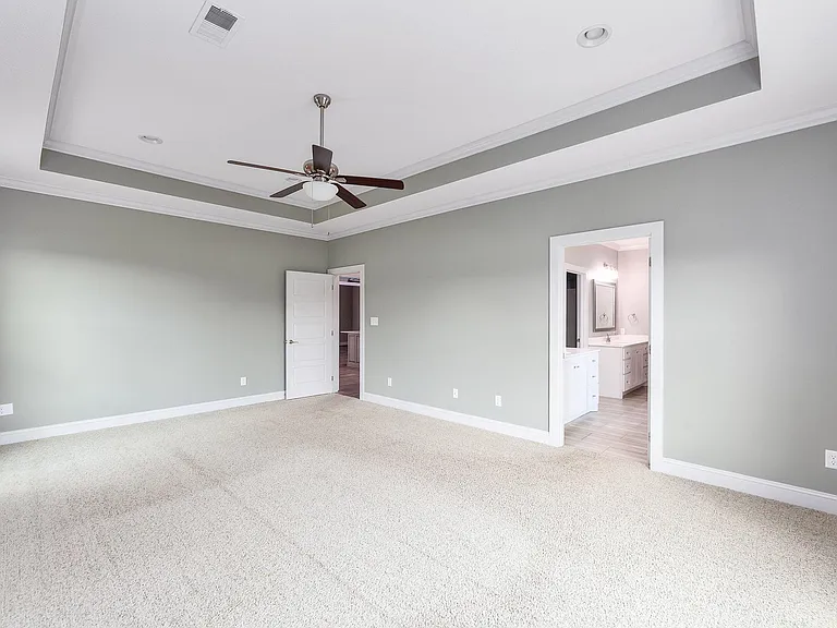 198 Moses Dr — Photo 13