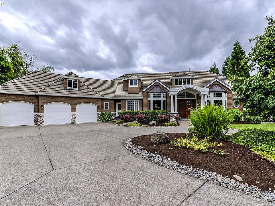 1st image of 9009 NE 151st Cir