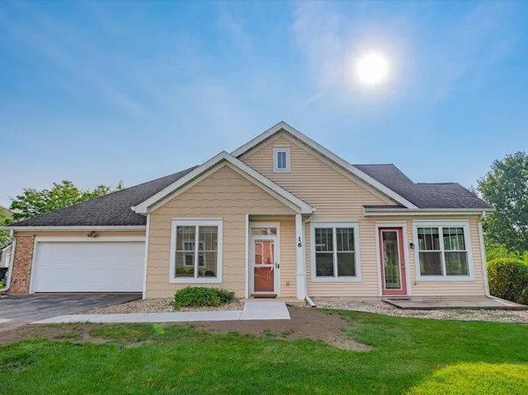 15 Corner Stone Way Unit 16, Fitchburg, WI 53711