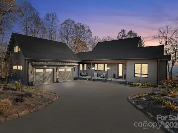 124 Mossy Rock Way, Fletcher, NC 28732