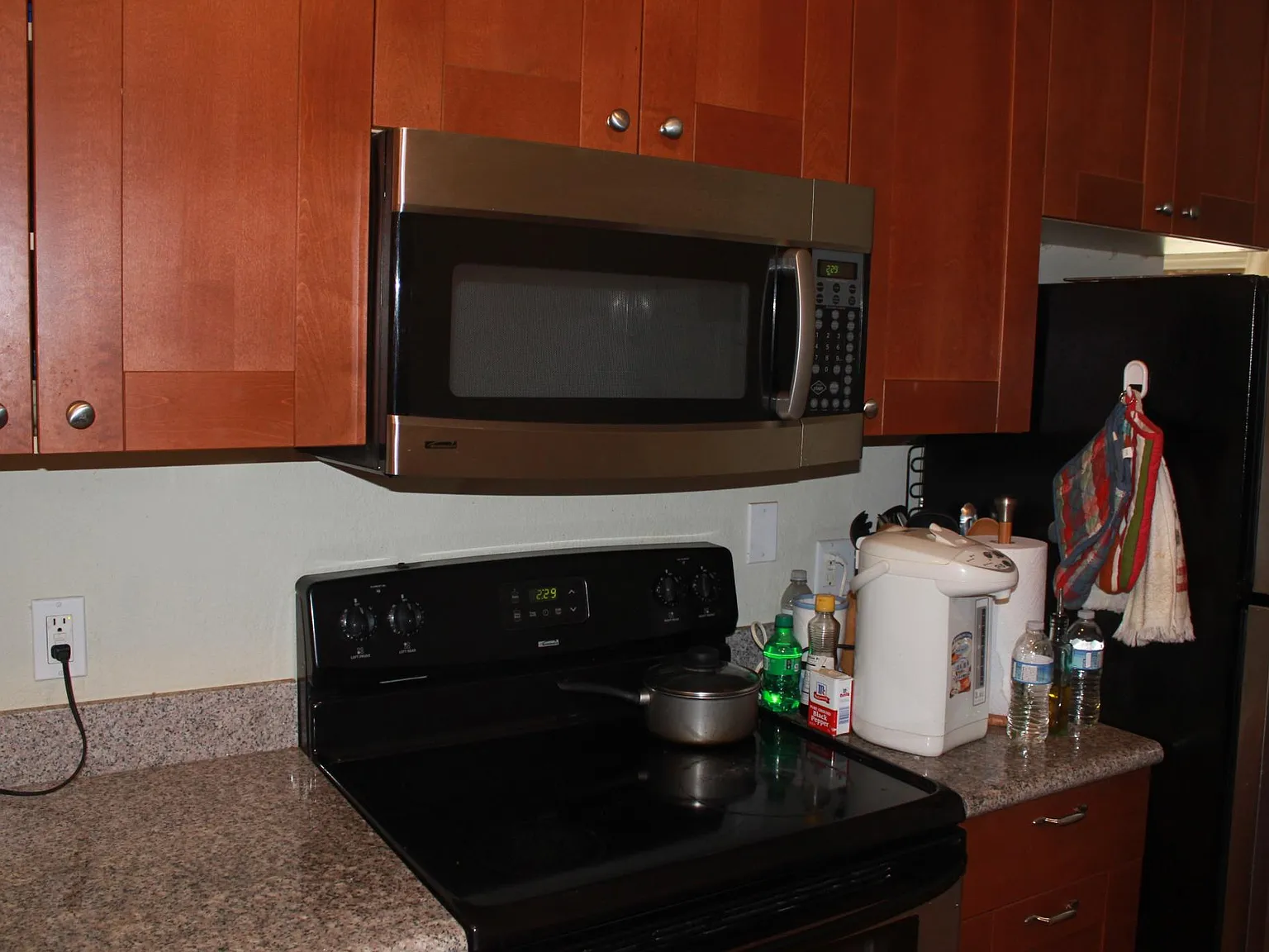 820 Casanova Ave — Photo 4