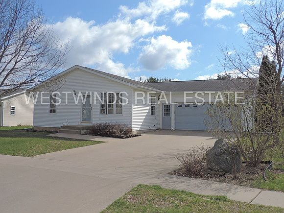2nd image of 200 Elm Ridge Dr