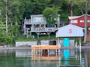 1753 Log Cabin Rd, Penn Yan, NY 14527