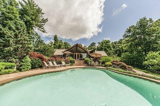 1st image of 3504 Timberlake Dr