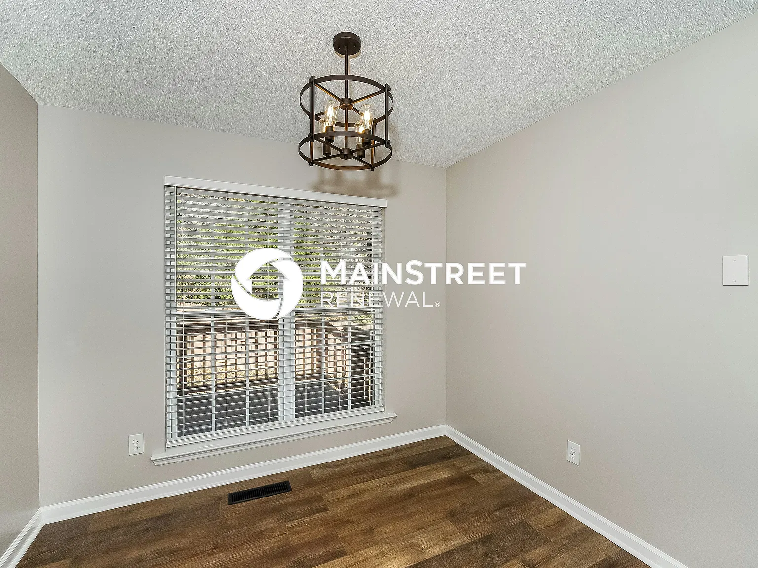 20 Olivia Dr — Photo 4