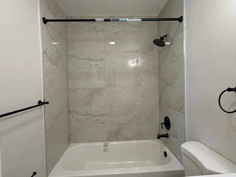 8B Colletti Ter #8B — Photo 7