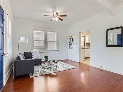 6436 SE 72nd Ave, Portland, OR, 97206