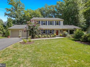 11321 Marcliff Rd, North Bethesda, MD 20852