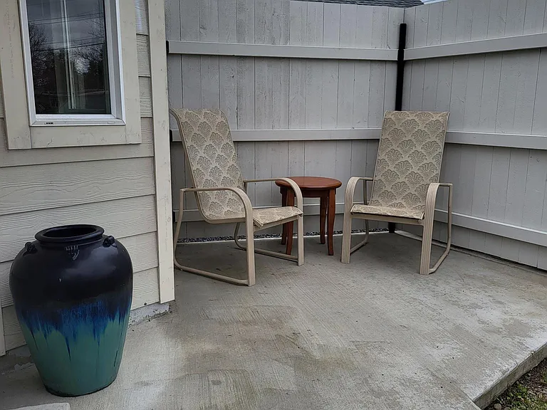 Mira Mar Ave — Photo 1