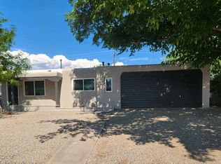 2704 Mary Ellen St NE, Albuquerque, NM 87112