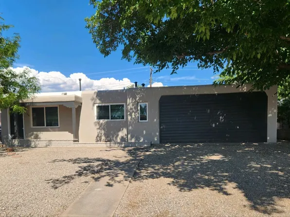 2704 Mary Ellen St NE, Albuquerque, NM 87112