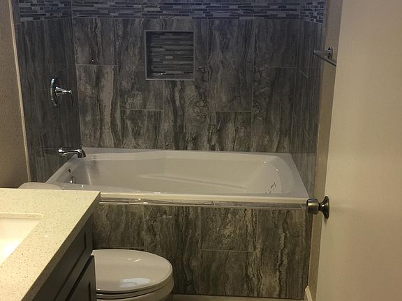 4th image of 2447 W Saint Elmo Dr