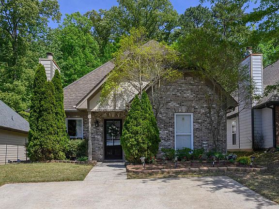 3rd image of 1227 Pebble Creek Cir