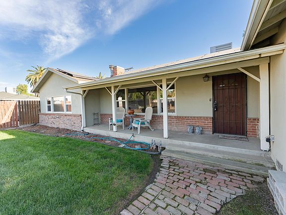 2nd image of 2090 Short Drive