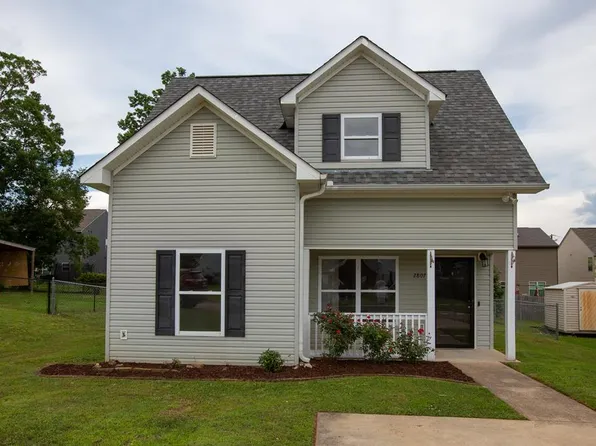 2807 Lismore Ct, Opelika, AL 36804