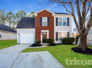 3325 Alderknoll Ct, Charlotte, NC 28216