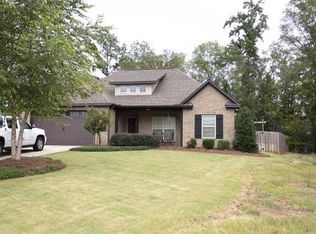 1415 Finchley Ct, Opelika, AL 36801