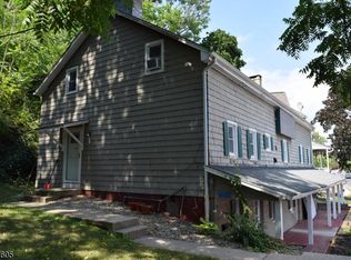 14 Main St #C, Clinton, NJ 08809