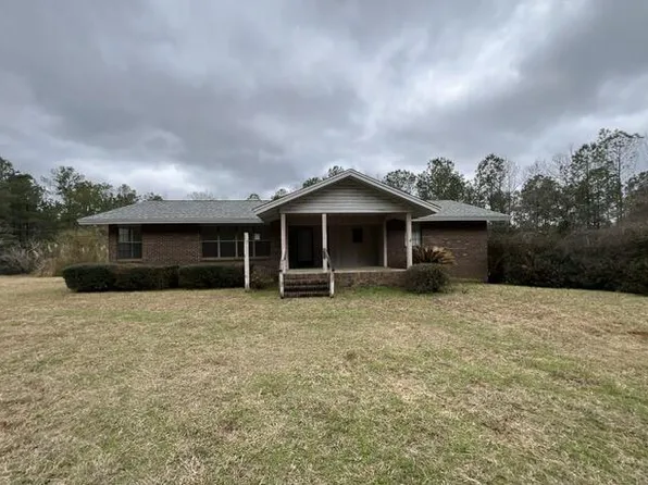 5217 Meadows Dr, Jay, FL 32565