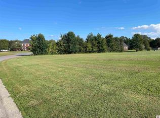 28 Saddle Crk, Murray, KY 42071