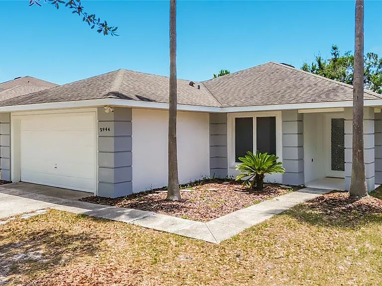 2944 Sunset Vista Blvd — Photo 1
