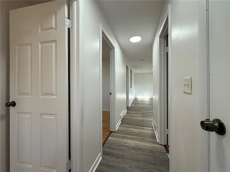 1656 Jefferson Rd — Photo 18