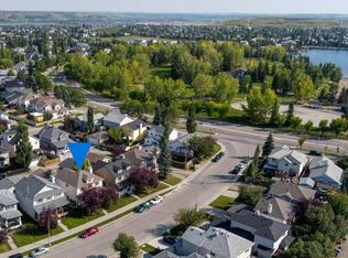 18380 W Chaparral St SE, Calgary, AB T2X3K9