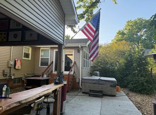 1103 NW R D Mize Rd, Blue Springs, MO 64015