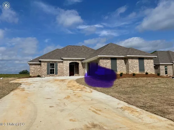 131 Madisonville Dr, Canton, MS 39046