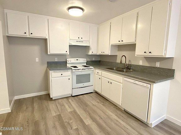 2nd image of 255 Sequoia Ct APT 12