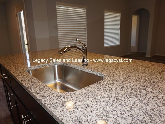 5th image of 7401 S Joshua Ave