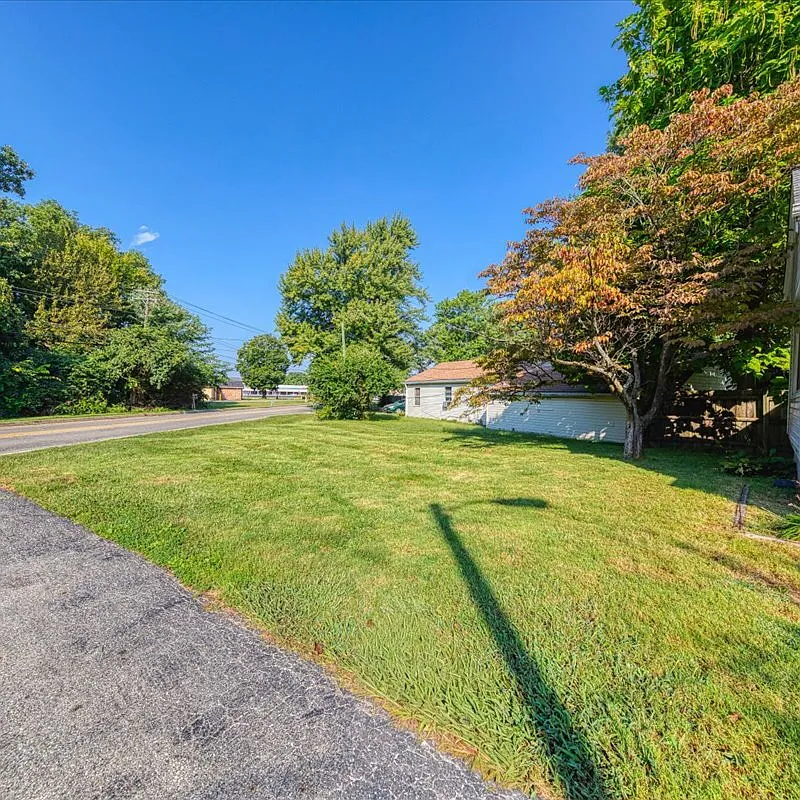 4103 Carson Ave — Photo 4