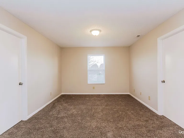 1363 White Birch Ln — Photo 6
