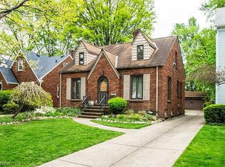 16305 Elsienna Ave, Cleveland, OH 44135