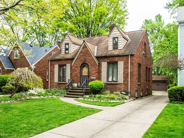 16305 Elsienna Ave, Cleveland, OH 44135