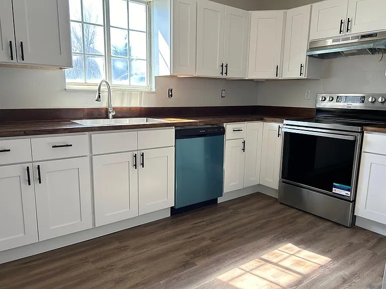 260 Mar Kim Dr #4 — Photo 1