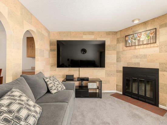 902 S Yukon Street, Lakewood, CO 80226