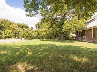 112 Big Bass Rd, West, TX 76691