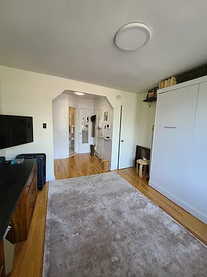 Rented by Point NYC | media 8